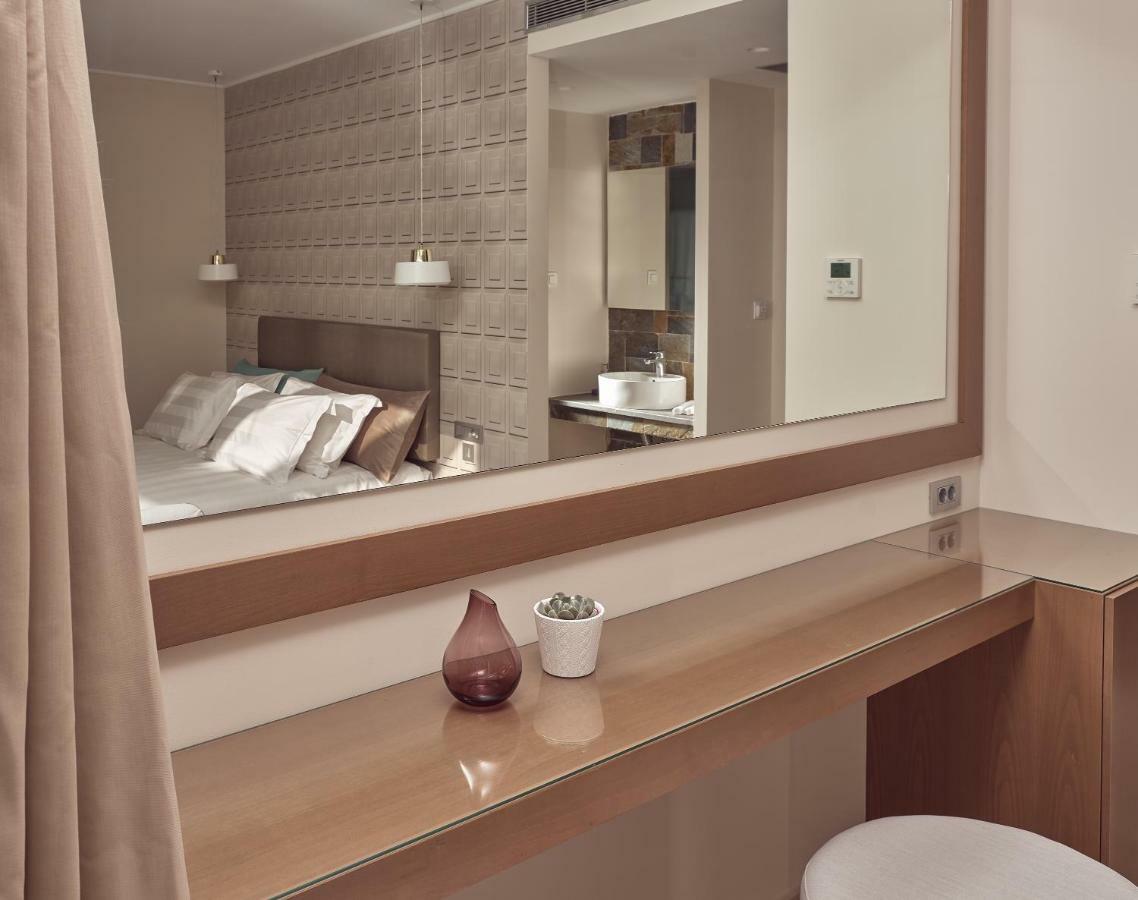 Golden Sun Resort - Adults Only Kalamákion エクステリア 写真